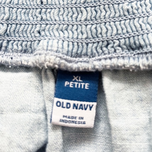 Old Navy Ruffle Denim Mini Dress - Picture 4 of 6